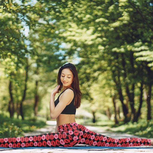 Sweet Lipstick Kisses Leggings - Spaß