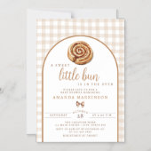 Sweet Little Bun in Oven Neutral Baby Shower Magneteinladung (Vorderseite)