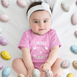 Sweet Little Bunny Oaster Baby Strampler
