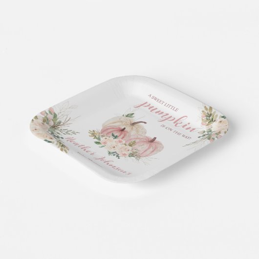 Sweet Little Pumpkin Autumn Baby Shower Pappteller (Gewinkelt)