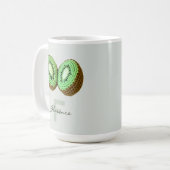 Sweet Modern Minimal Green Crochet Kiwi Name Kaffeetasse (Vorderseite Links)