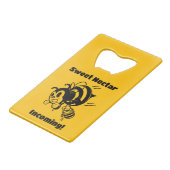 Sweet Nectar Incoming! Busy Beckets Cartoon Geldbeutel Flaschenöffner (Vorderseite Schrägansicht)