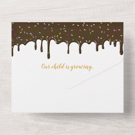 Sweet One Cat and Drilling Chocolate 1s Birthday All In One Einladung (Rückseite)