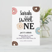 Sweet One Donut Birthday Einladung (Stehend Vorderseite)