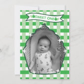 Sweet One First Birthday Gingham Photo Invitations Einladung (Rückseite)