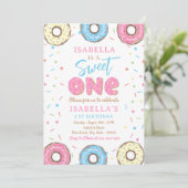 Sweet One Sprinkles Donut 1. Geburtstag Party Einladung (Stehend Vorderseite)