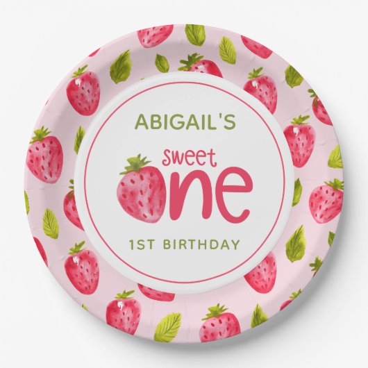 Sweet One Strawberry First Birthday Pappteller (Vorderseite)