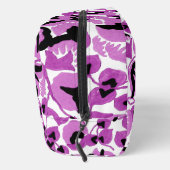 Sweet Pea (Berry) Fine Art Waschbeutel (Rechts)