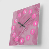 Sweet Pink Tiles with White Digits Quadratische Wanduhr (Winkel)