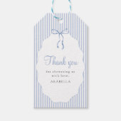 Sweet Pinstriped Blue Bow Baby Shower Thank You Geschenkanhänger (Vorderseite)
