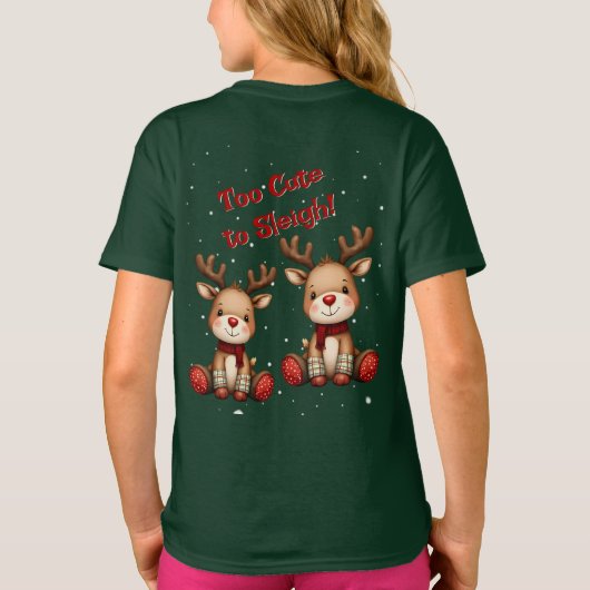 Sweet Reindeer Pair in Holiday Snowfall T-Shirt (Rückseite)