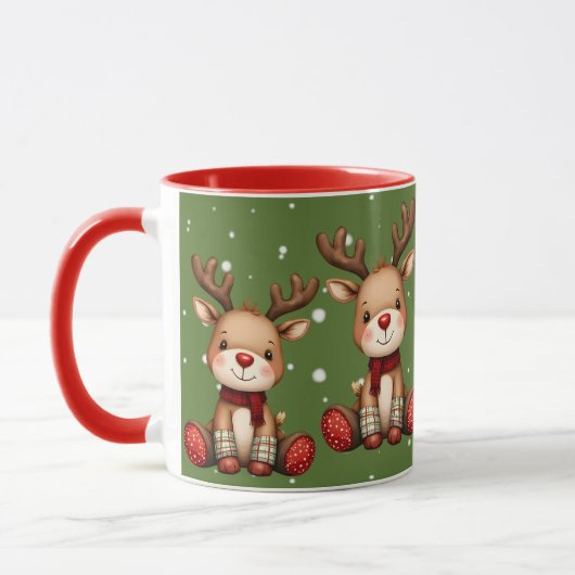Sweet Reindeer Pair in Holiday Snowfall Tasse (Links)