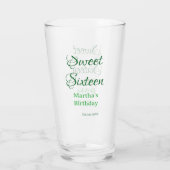 Sweet Sixteen green name date calligraphy boho ret Glas (Rückseite)