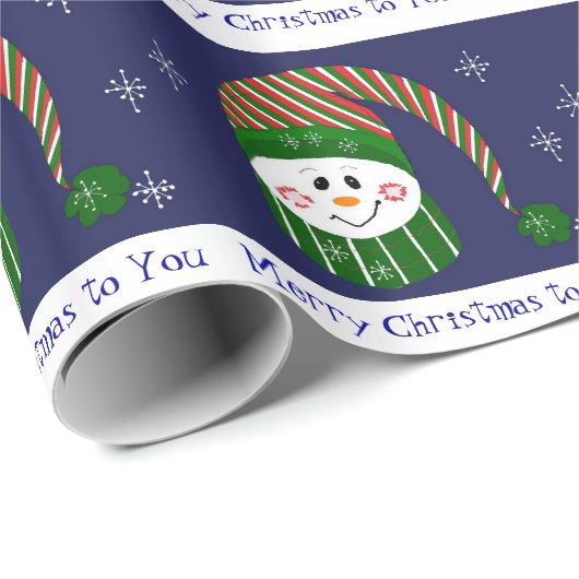 Sweet Snowman in Striped Hat and Scarf Geschenkpapier (Rolleneckpunkt)