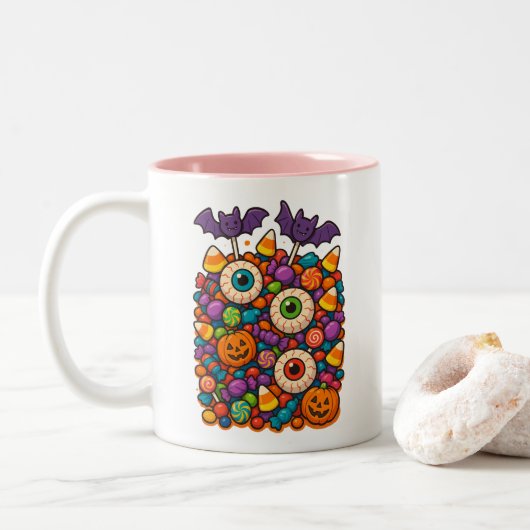 Sweet & Spooky Halloween Candy Chaos Zweifarbige Tasse (Mit Donut)