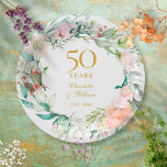 Sweet Summer Rose Garland 50 Jahre Jubiläum Pappteller<br><div class="desc">Mit seiner zarten Aquarellgarage und seiner schicken botanischen 50. Hochzeitspapierplatte können Sie mit Ihren Jubiläumsinformationen in edlem Goldtext personalisiert werden. Entwickelt von Thisisnotme©</div>