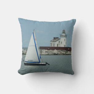 Sweet Summer Sail Cleveland OH Pillow Kissen