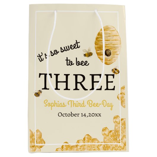 Sweet To Bee Three Third Birthday Bees Honeycomb Mittlere Geschenktüte (Vorderseite)