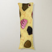 Sweet Valentine - Valentine's Day Candy Pattern Seitenschläferkissen (Vorderseite Vertikal)