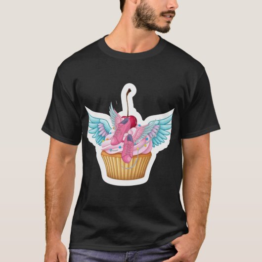 Sweet Whimsy: Cupcake mit Wings T - Shirt Design (Vorderseite)