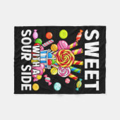Sweet With A Sour Side Funny Candy Patch Delicious Fleecedecke (Vorderseite (Horizontal))