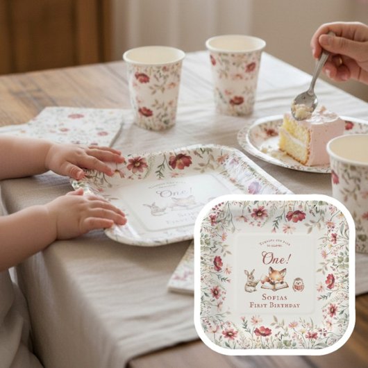 Sweet Woodland animals "Chapter One" Birthday  Pappteller