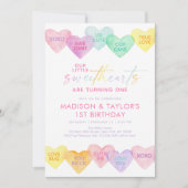 Sweetheart Pastel Rainbow Hearts Twin Birthday Einladung (Vorderseite)