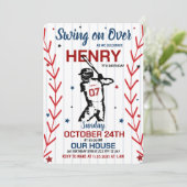 Swing on Over | Baseball Birthday Party Einladung (Stehend Vorderseite)