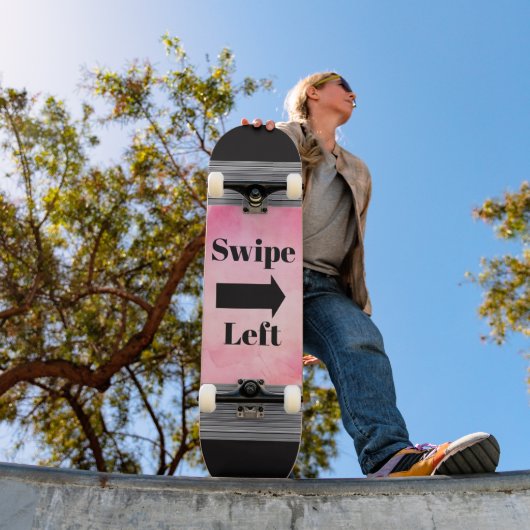 Swipe Left Skateboard (Außenbereich 1)