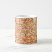 Swirling Orange Leaves on Beige Background Kaffeetasse (Mittel)