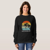 Switzerland Vintage Mountain  Vacation Sweatshirt (Vorne ganz)