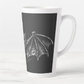 Swooping Bat - von BurnsInHell Milchtasse (Rechts)