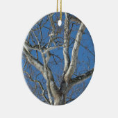 Sycamore Tree gegen Winterhimmelelemente Keramik Ornament (Rechts)