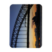 Sydney Harbour Bridge and Sydney Opera House at 2 Magnet (Vertikal)