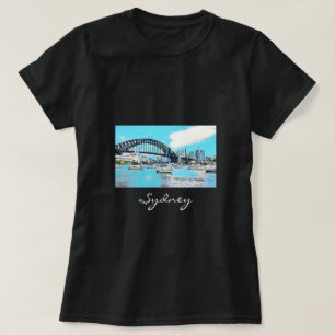 Sydney Harbour Bridge blauer Himmel mit Jachten T-Shirt