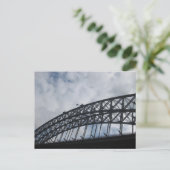 Sydney Harbour Bridge mit australischer Flagge Postkarte (Stehend Vorderseite)