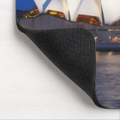 Sydney Opera House at Night, Sydney, New South Mousepad (Ecke)