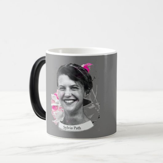 Sylvia Path-Tasse Verwandlungstasse (Vorderseite Links)