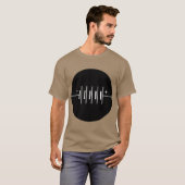 Symbol für zirkulierte Batterien T-Shirt (Vorne ganz)