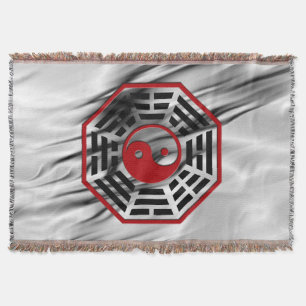 Symbol PaKua / yin & yang / I Ging + Ihr Backgr. Decke