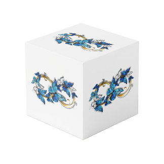 Symbol Unendlichkeit von blauen Morpho-Schmetterli Würfel