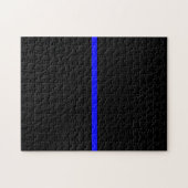 Symbolische dünne Blue Line auf festem Schwarzem Puzzle (Horizontal)