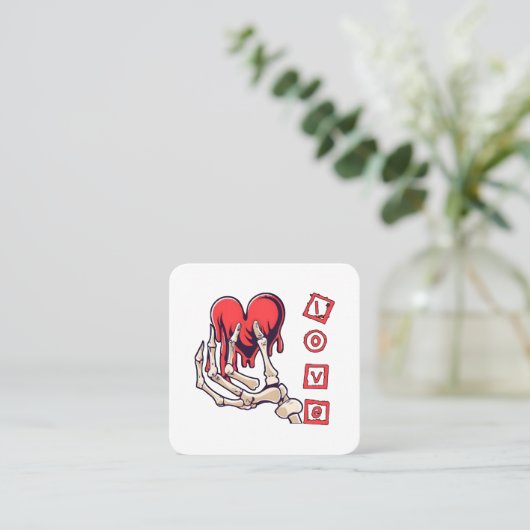 Symbolische Liebe Skeleton Hand Angebot Herz Quadratische Visitenkarte (Stehend Vorderseite)
