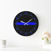 Symbolisches Memorial zu Thin Blue Line Große Wanduhr (Zuhause)