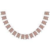 Symmetric Brown Pentagons mit gestrichelten Grenze Wimpelkette (Alle)