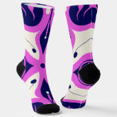Symmetrical Abstract Pattern in Purple and White Socken (Gewinkelt)