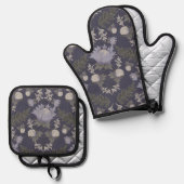 Symmetrical dark purple floral pattern ofenhandschuh & Topflappen-Set (Vorderseite/Rückseite)