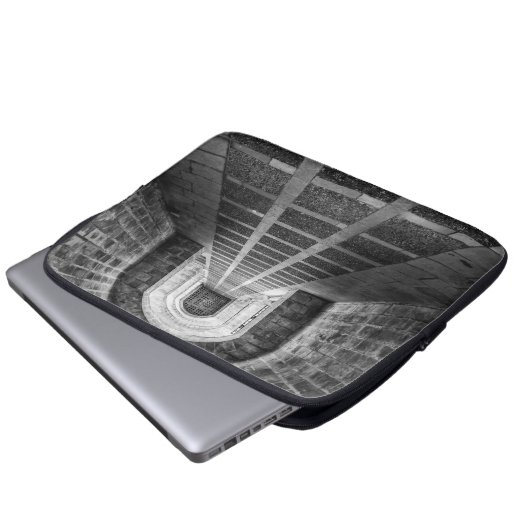 Symmetrie in Schwarz/Weiß Laptopschutzhülle (Vorne Knopf)