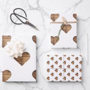 Symmetrische große rustikale braune Holzherzen Geschenkpapier Set