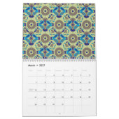 symmetrisches Textildesign mit blau und oder Kalender (Mär 2027)